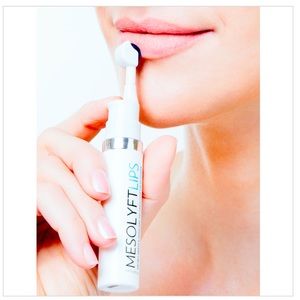 NEW! Mesolyft Lip Plumper with Serum